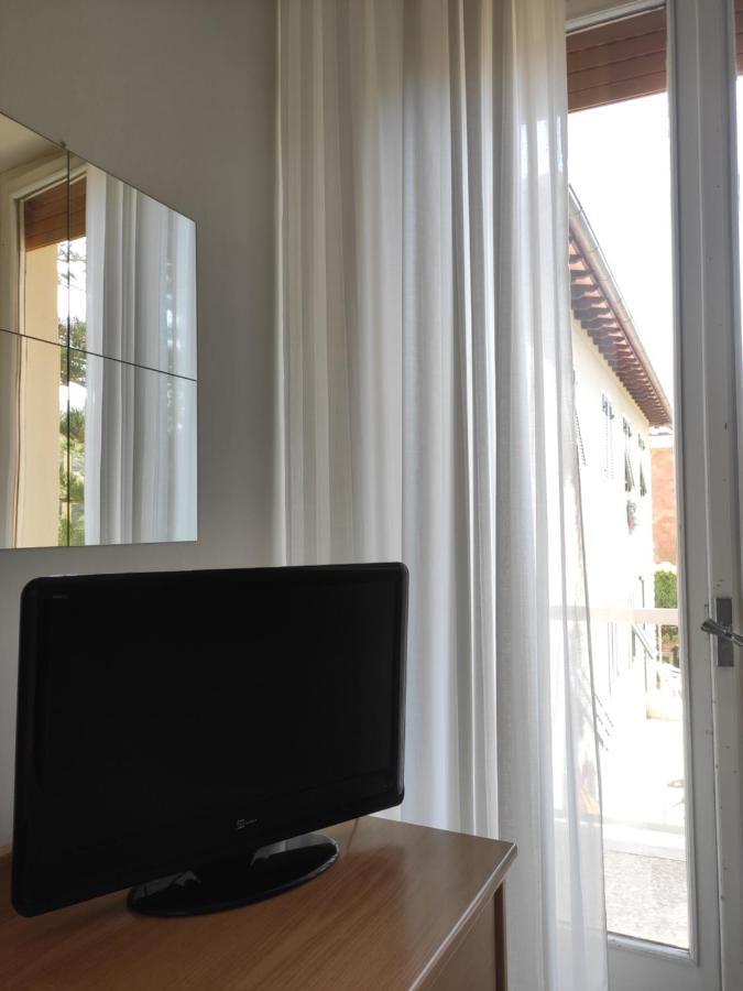 Hotel Imperia Marciana Marina  Exterior photo